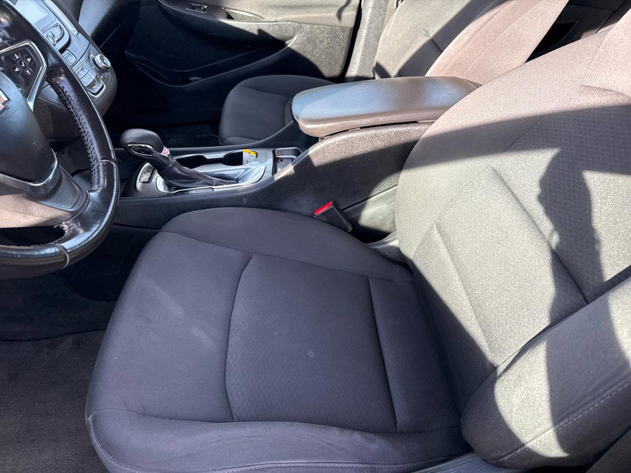 Used 2021 Chevrolet Malibu RS FWD image 10