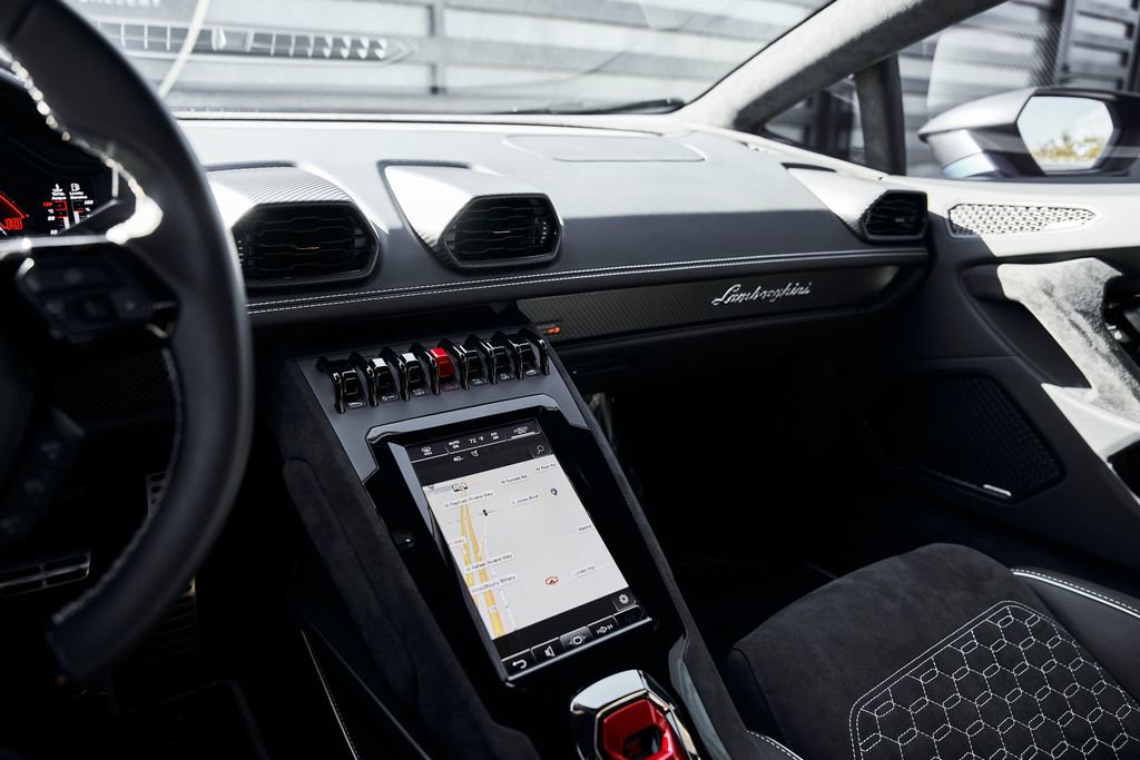 Used 2023 Lamborghini Huracan Tecnica image 61