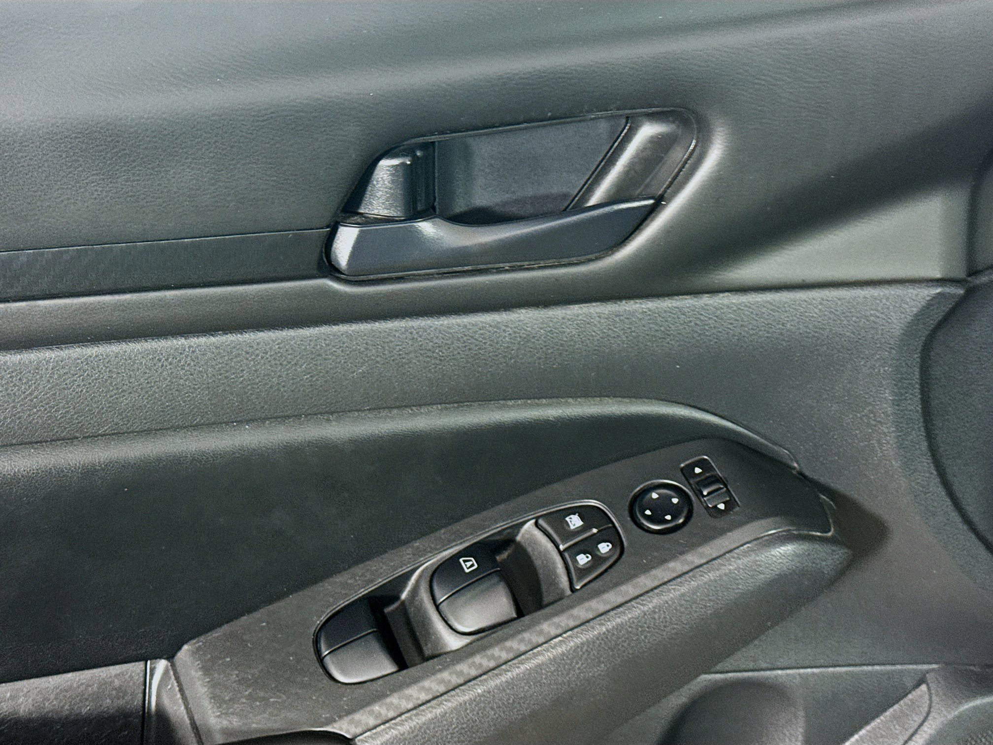 Used 2024 Nissan Altima 2.5 S image 24