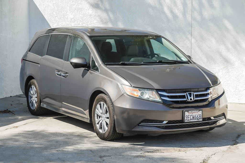 Used 2016 Honda Odyssey SE image 3