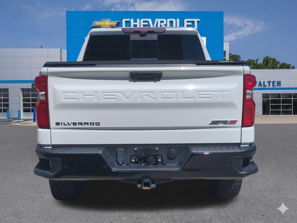 Used 2023 Chevrolet Silverado 1500 ZR2 w/ Technology Package AWD/4WD image 5