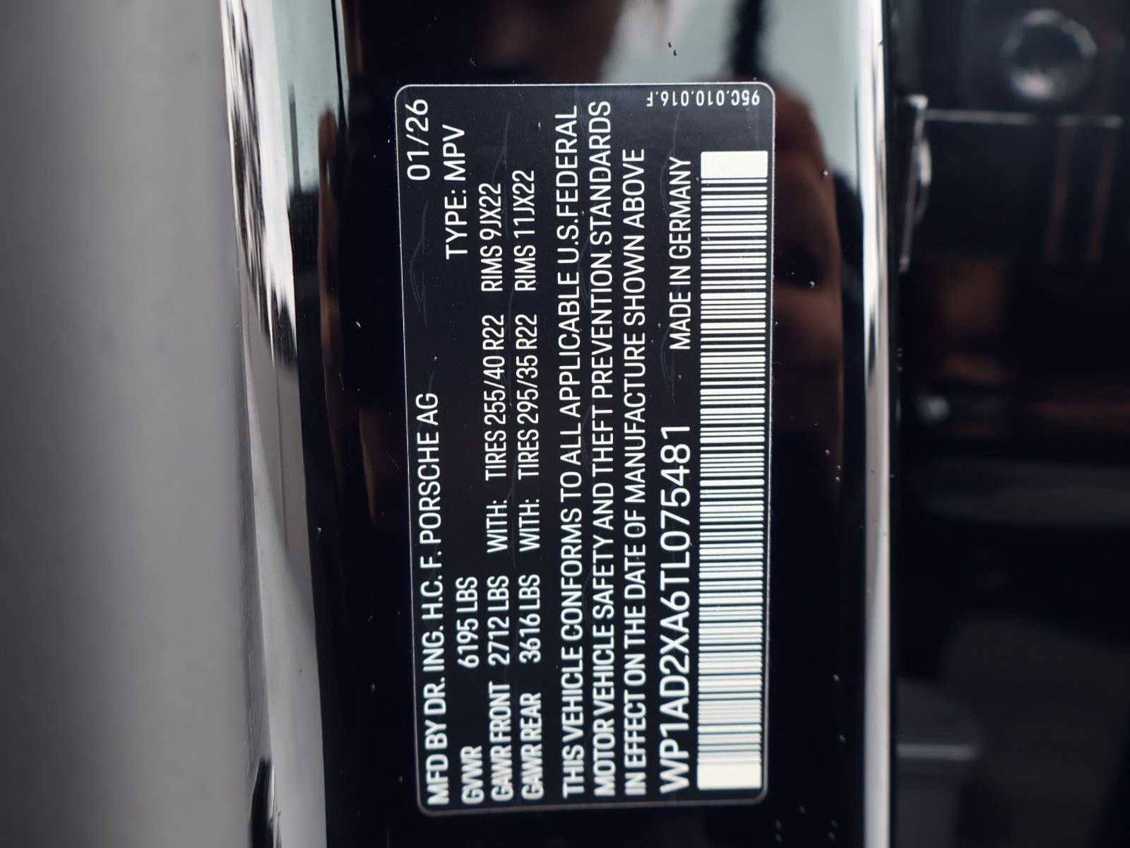 New 2026 Porsche Macan Electric RWD image 27