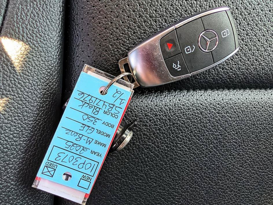 Used 2025 Mercedes-Benz GLE 350 4MATIC image 30