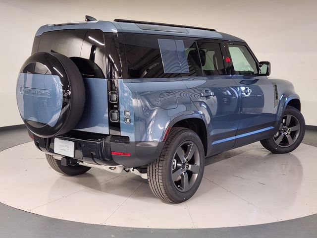 New 2026 Land Rover Defender 110 S image 2