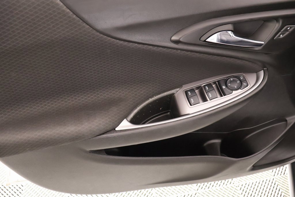 Used 2024 Chevrolet Malibu LT image 15