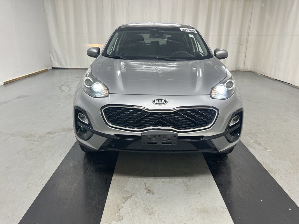Used 2020 Kia Sportage LX AWD/4WD image 3
