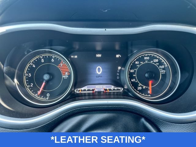 Used 2018 Jeep Cherokee Trailhawk w/ Cold Weather Group AWD/4WD image 4