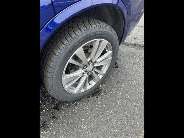 Certified 2024 Cadillac XT6 Premium Luxury w/ Technology Package AWD/4WD image 9