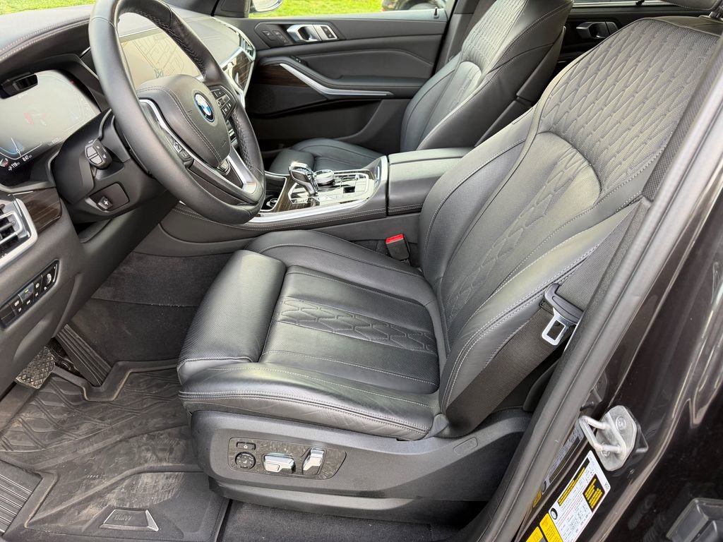 Used 2023 BMW X5 xDrive45e w/ Executive Package image 25