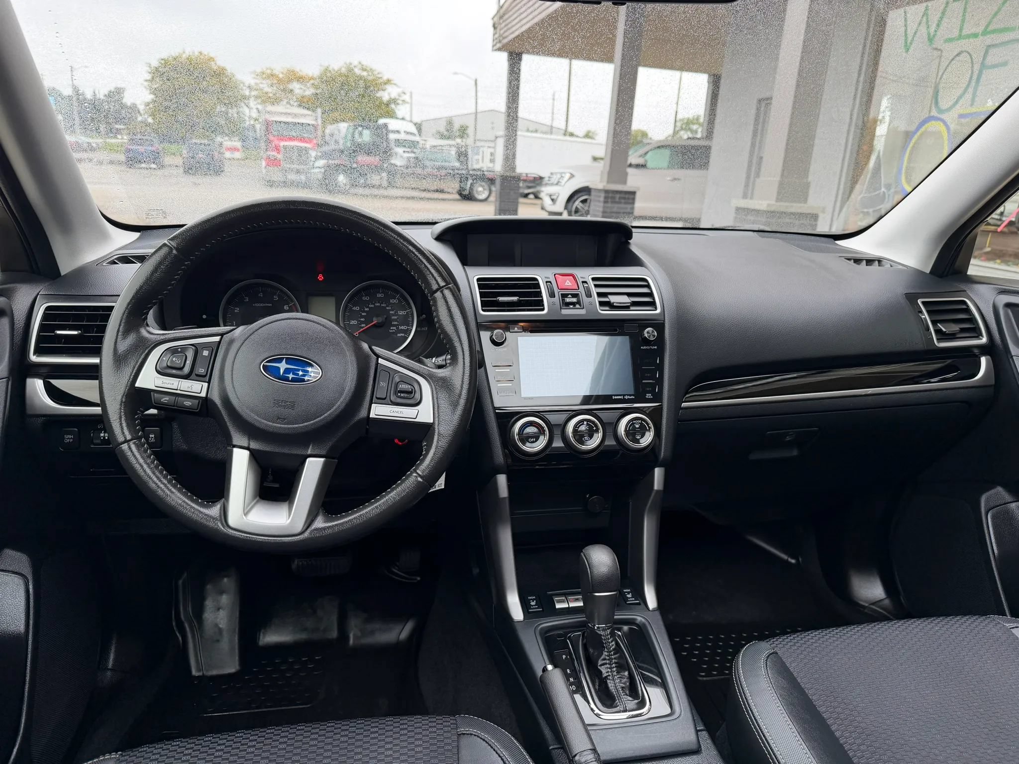 Used 2018 Subaru Forester 2.5i Premium w/ Popular Package #2A AWD/4WD image 12
