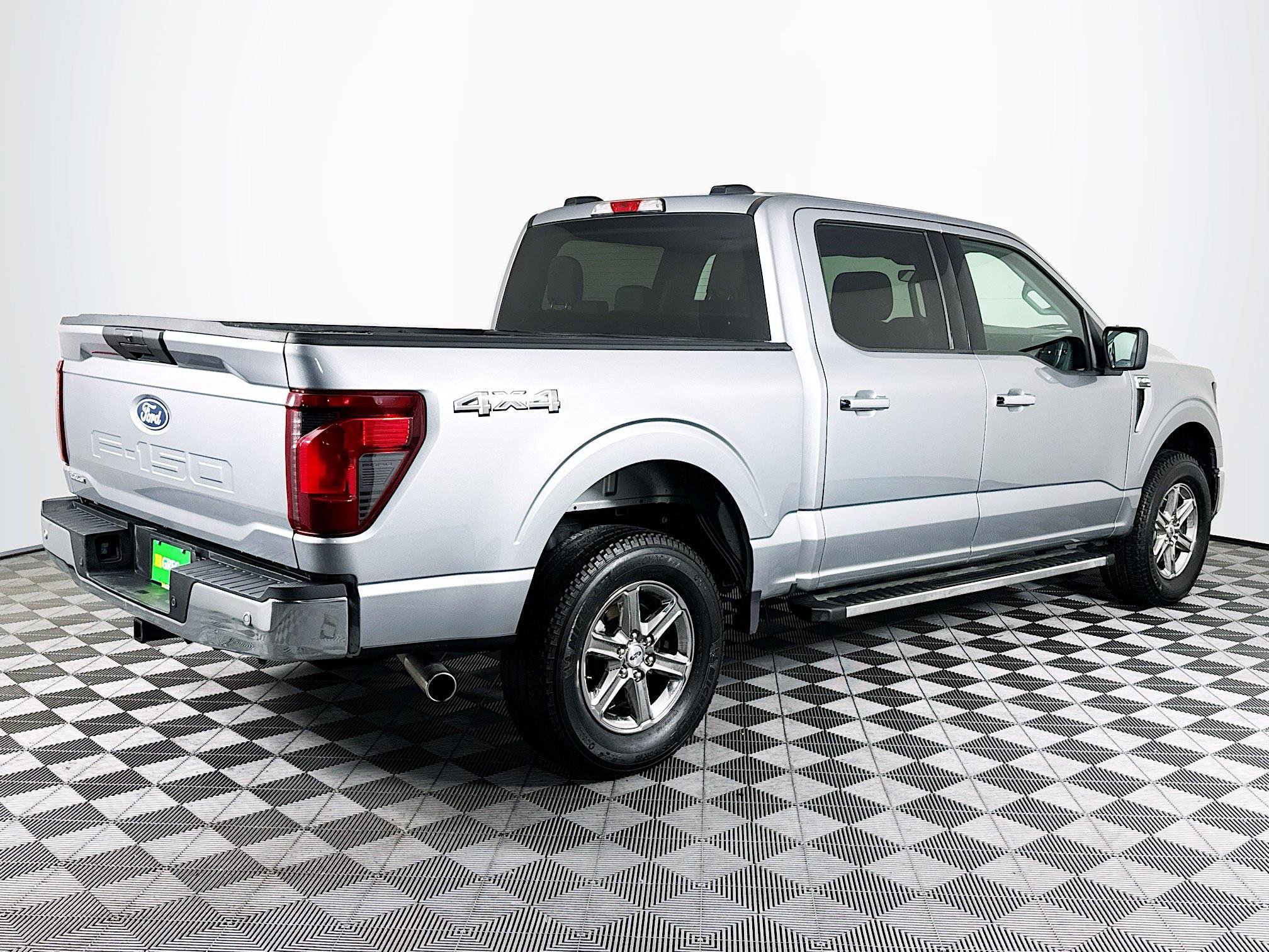 Used 2025 Ford F150 XLT w/ Equipment Group 301A Standard image 10