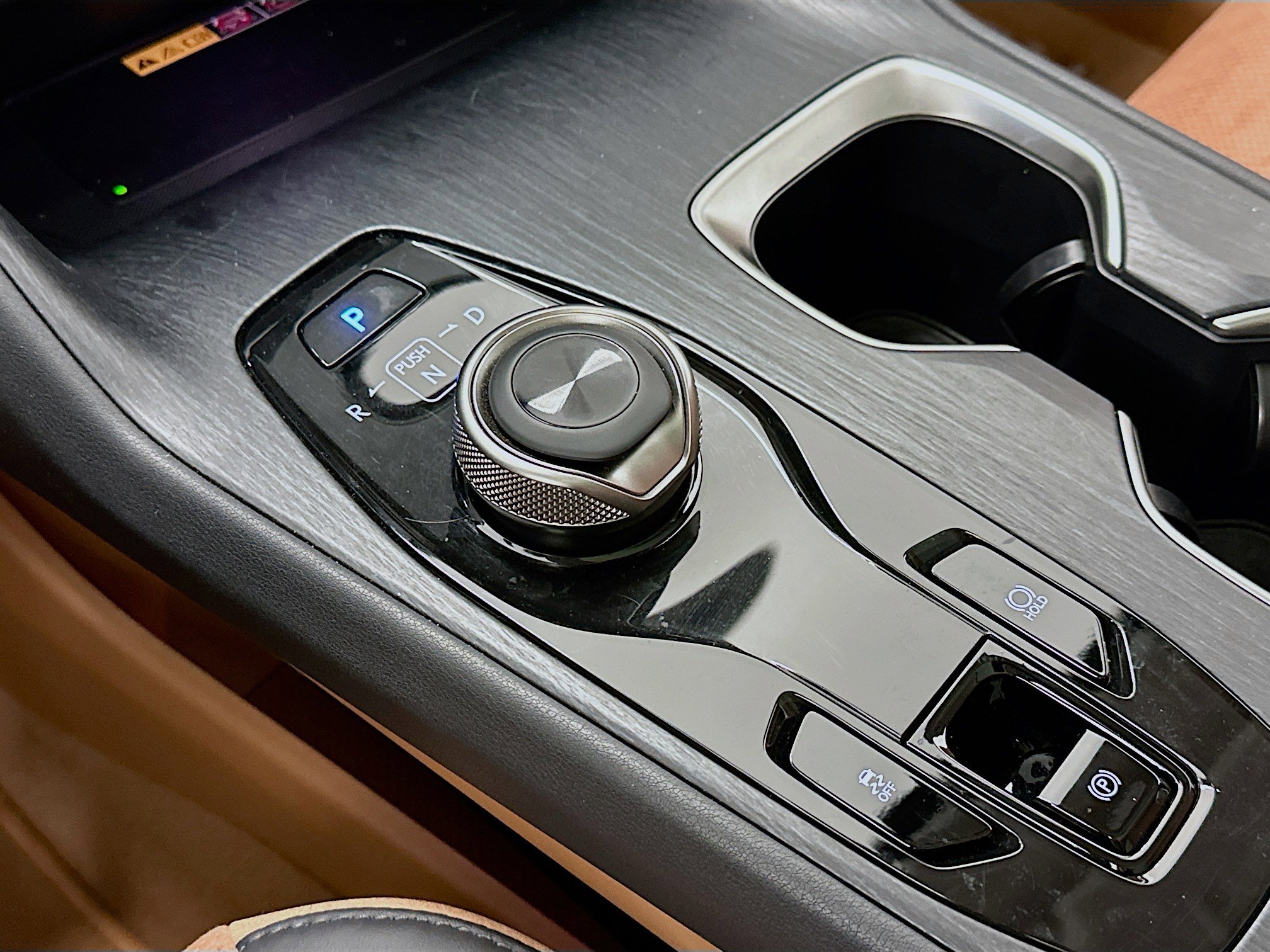 Used 2023 Lexus RZ 450e Premium w/ Accessory Package (Z1) image 25