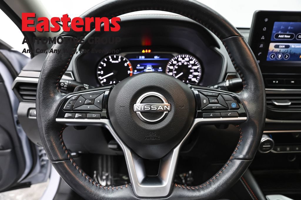 Used 2023 Nissan Altima 2.0 SR FWD image 10