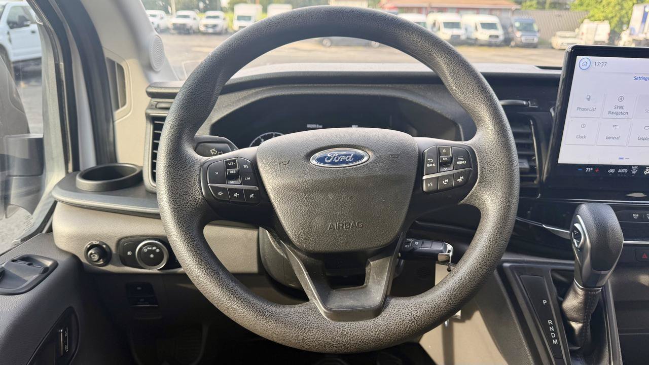 Used 2024 Ford Transit 350 XLT RWD image 18
