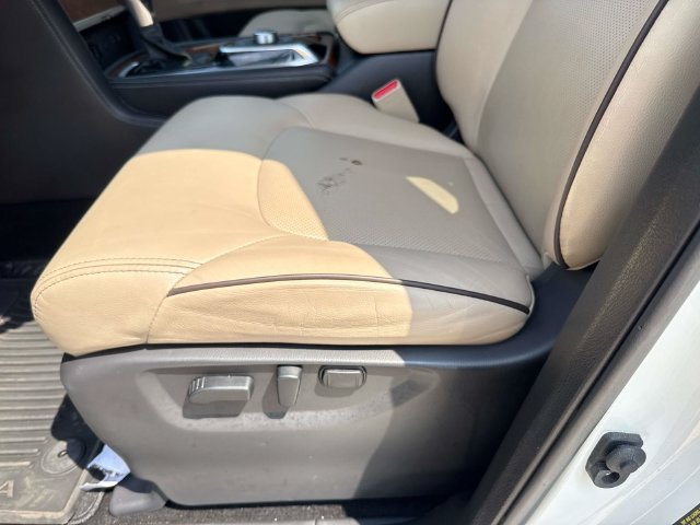 Used 2023 Nissan Armada SL w/ Captain's Chairs Package RWD image 23