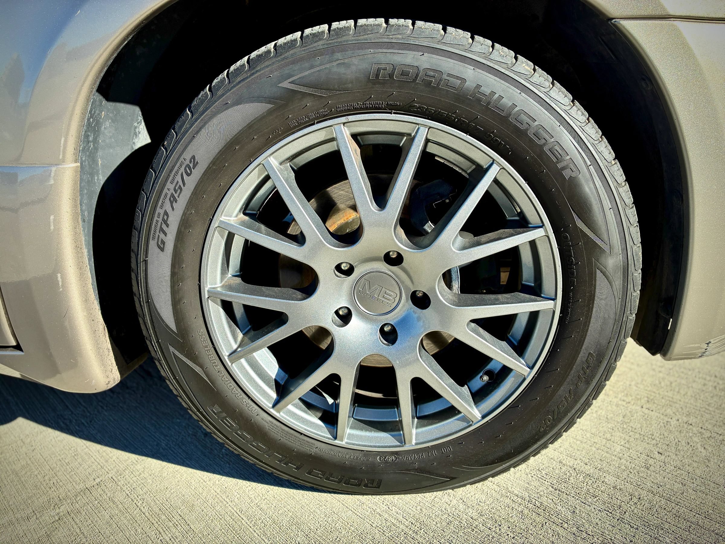 Used 2003 Pontiac Bonneville SLE FWD image 45