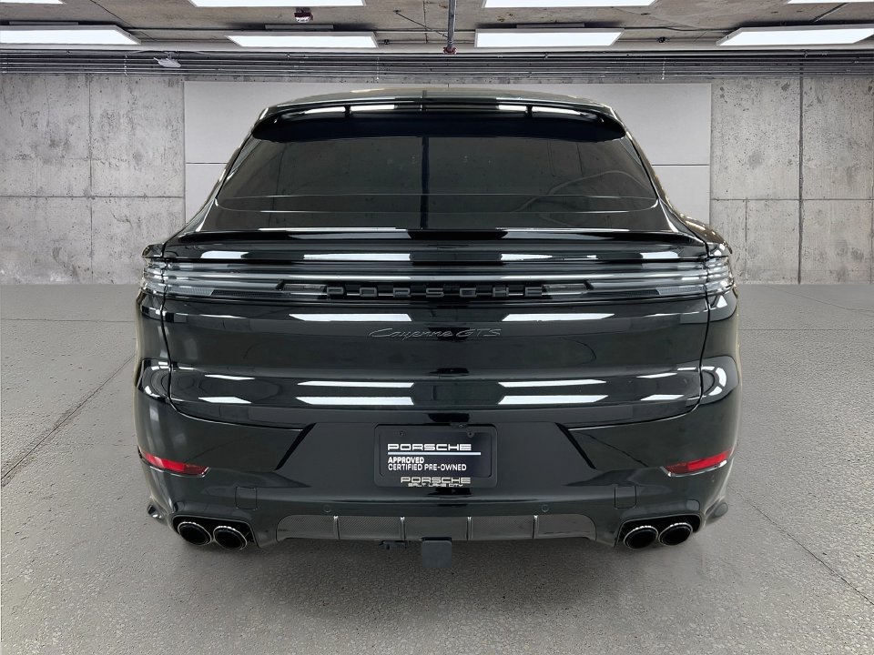 Certified 2025 Porsche Cayenne GTS AWD/4WD image 10