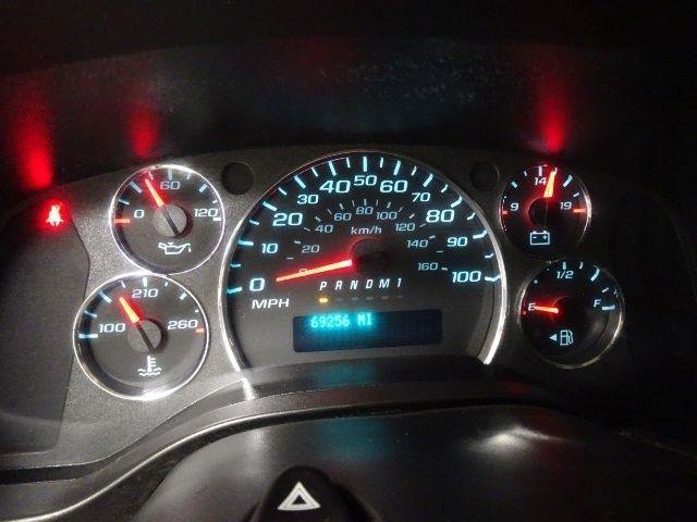 Used 2021 Chevrolet Express 2500 w/ Driver Convenience Package image 28