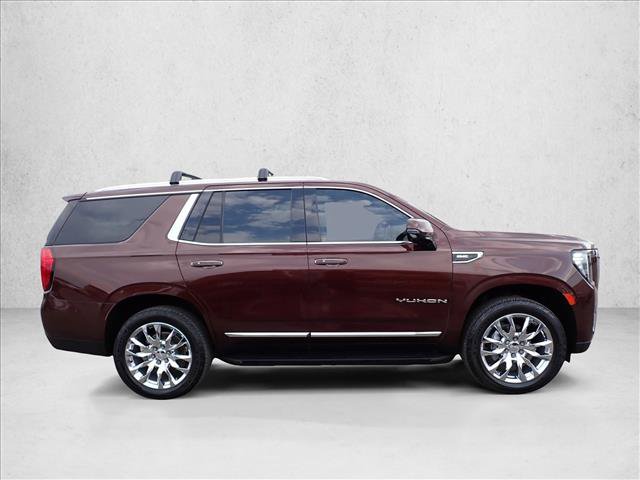 Used 2022 GMC Yukon SLT w/ SLT Luxury Package AWD/4WD image 5