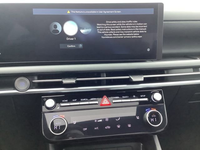 Certified 2026 Hyundai Santa Cruz SEL image 33