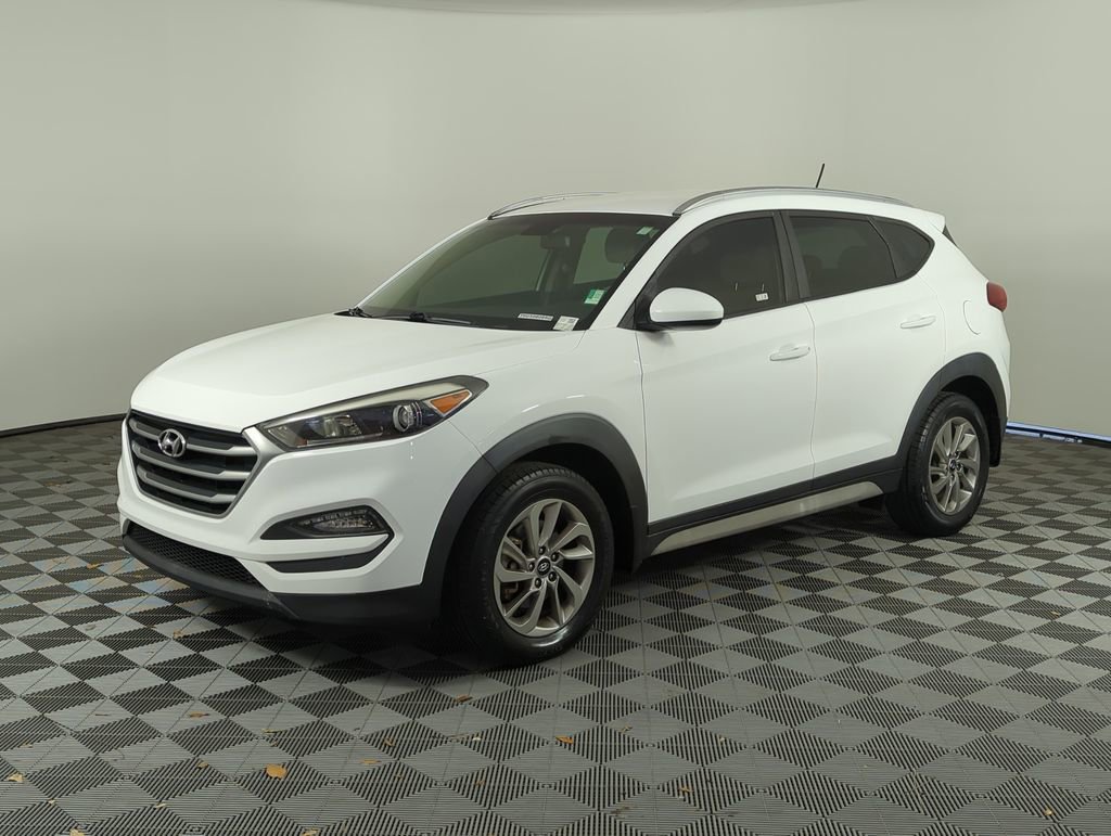 Used 2017 Hyundai Tucson SE image 9