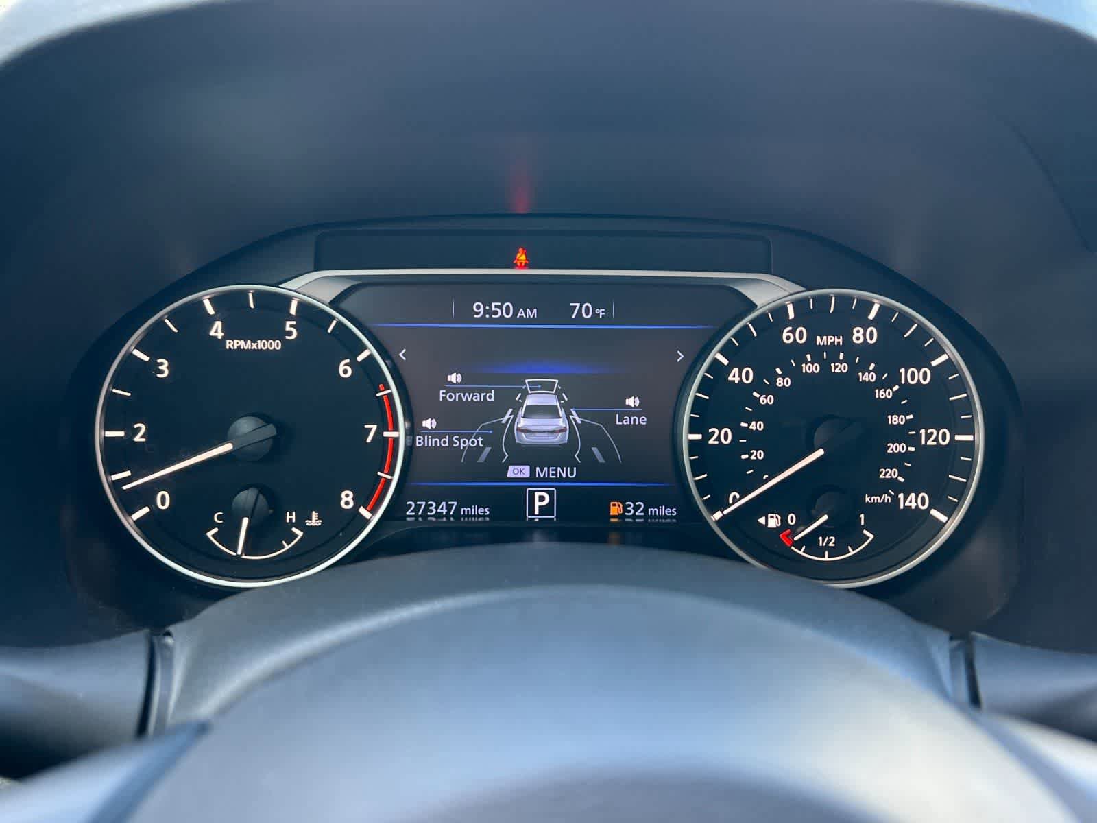 Used 2025 Nissan Altima 2.5 SV AWD/4WD image 24