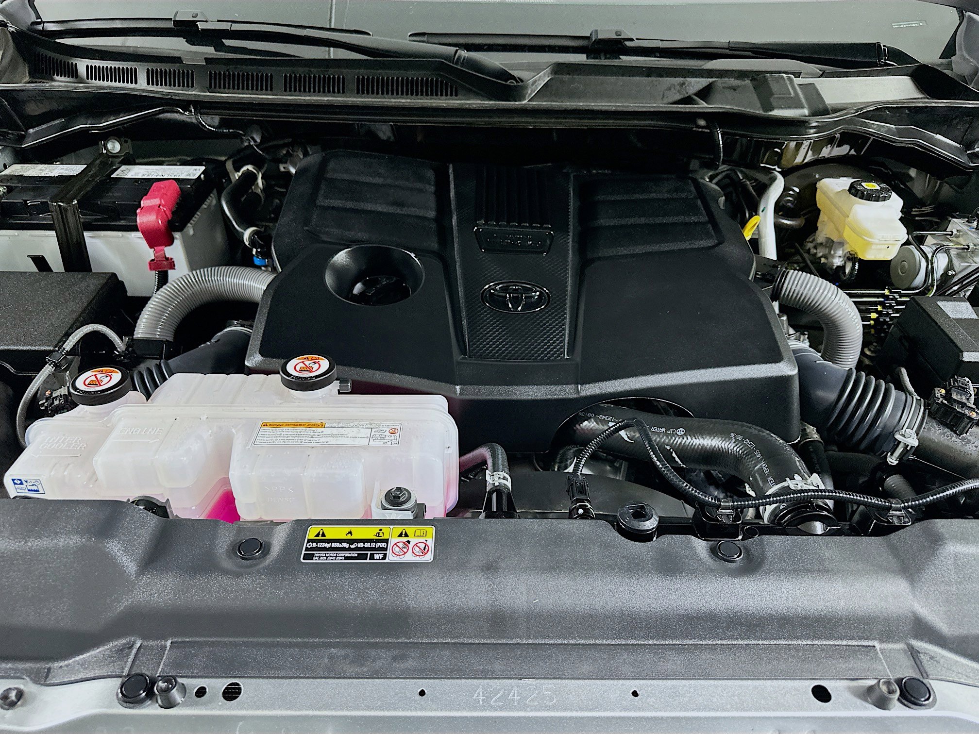 Used 2025 Toyota Tundra SR5 image 31