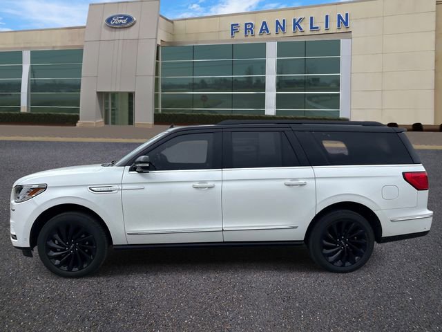 Used 2021 Lincoln Navigator L Reserve image 4