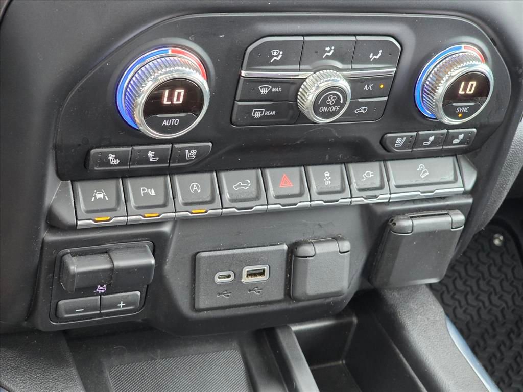 Used 2021 GMC Sierra 1500 AT4 w/ AT4 Premium Package AWD/4WD image 19