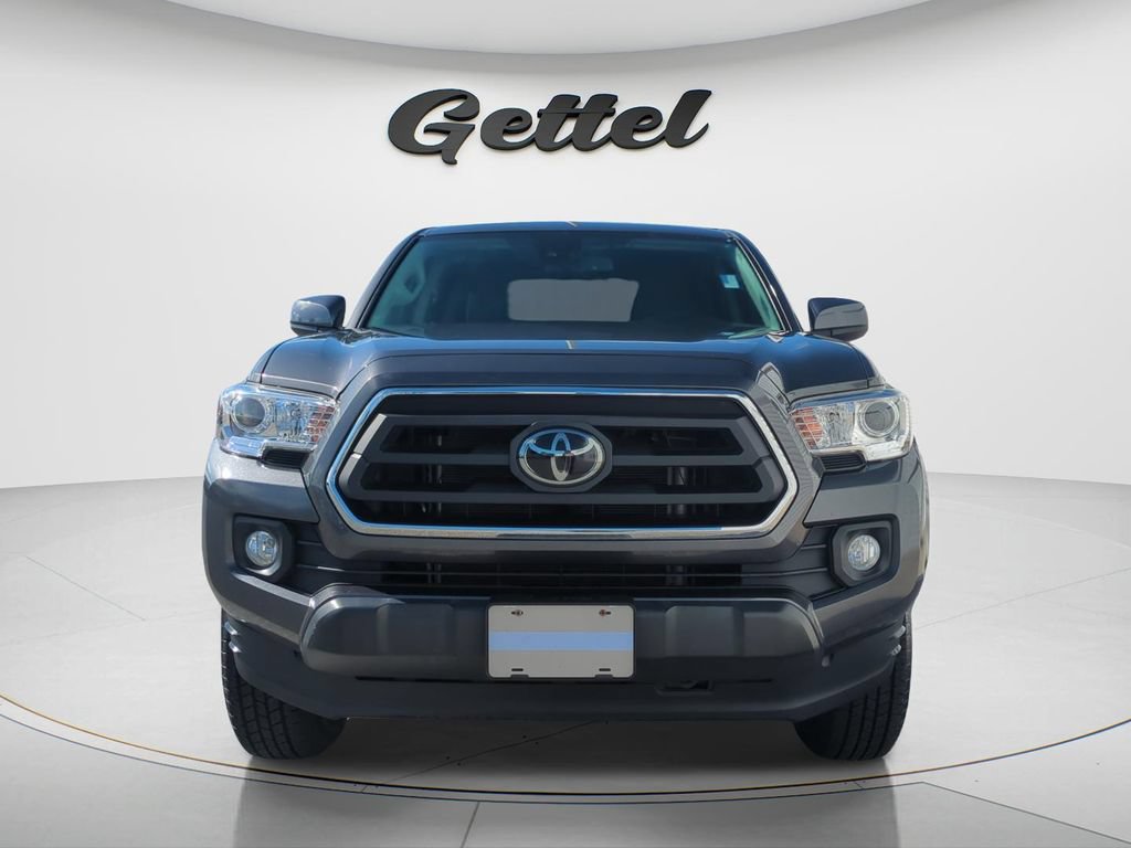 Used 2023 Toyota Tacoma SR5 RWD image 2