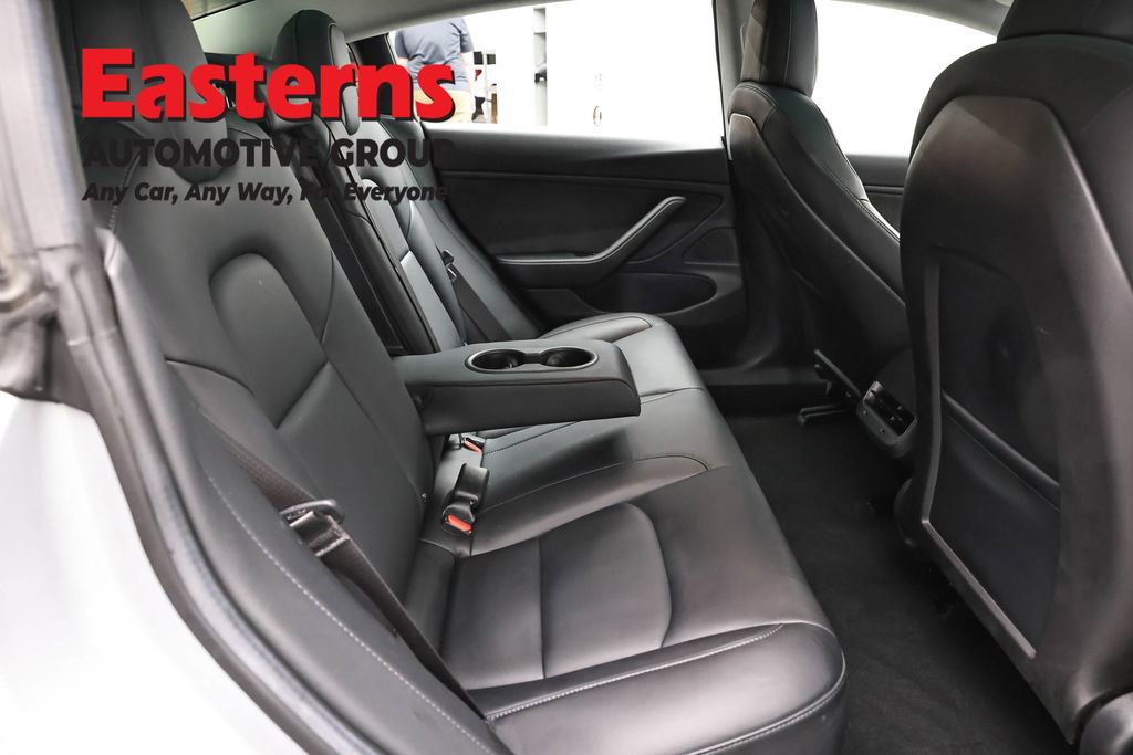 Used 2018 Tesla Model 3 Long Range image 17