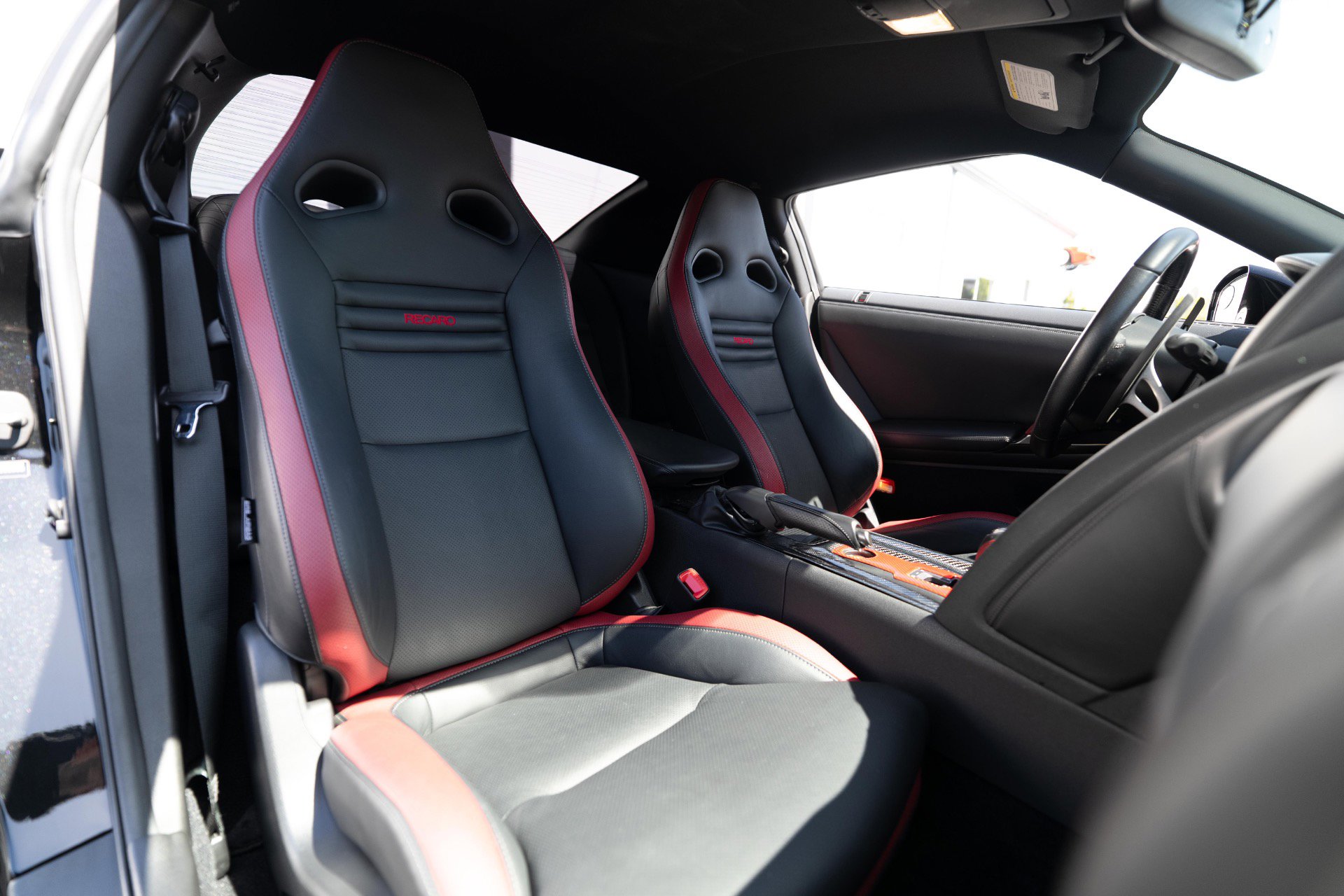Used 2013 Nissan GT-R Black Edition AWD/4WD image 88