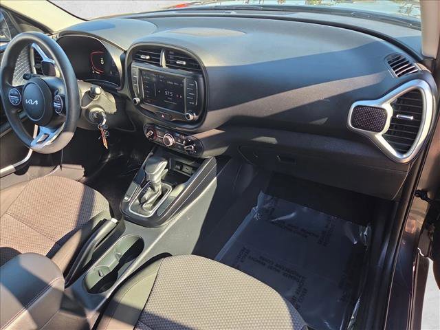 Used 2024 Kia Soul LX w/ Option Group 015 FWD image 20