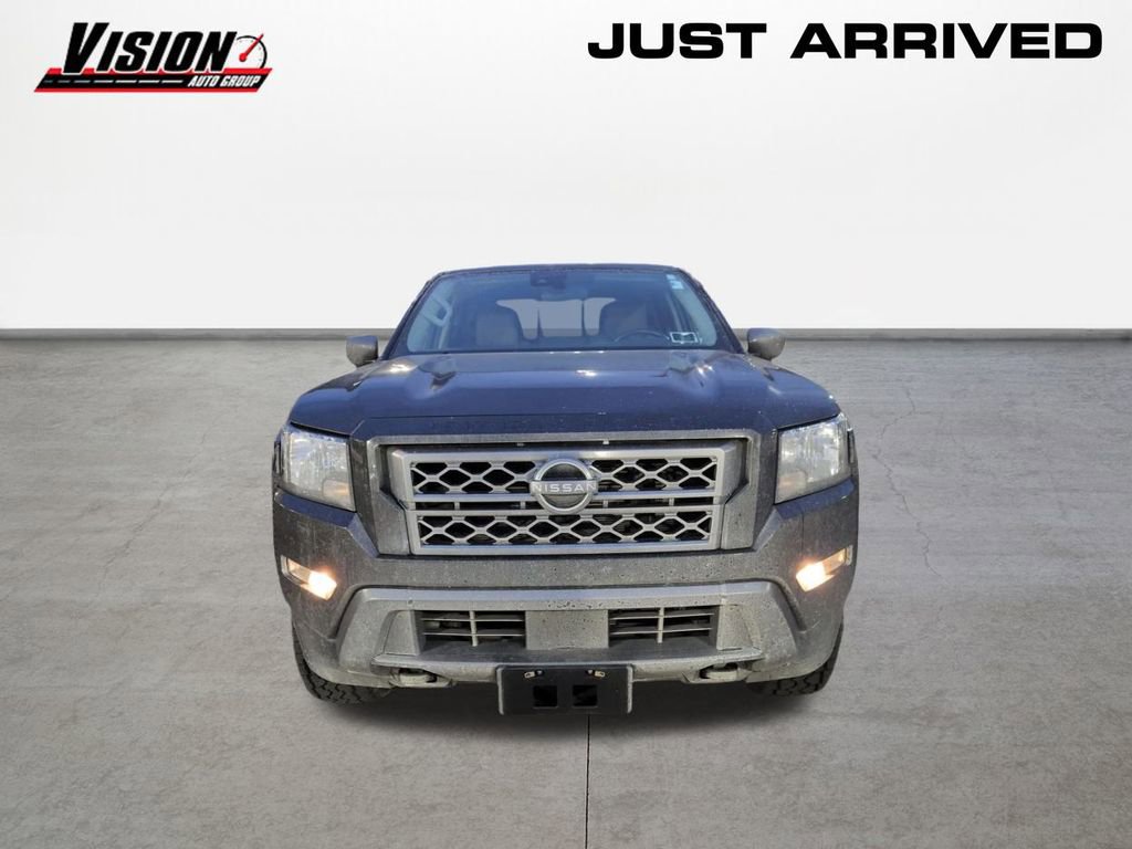 Used 2022 Nissan Frontier SV w/ Technology Package image 2