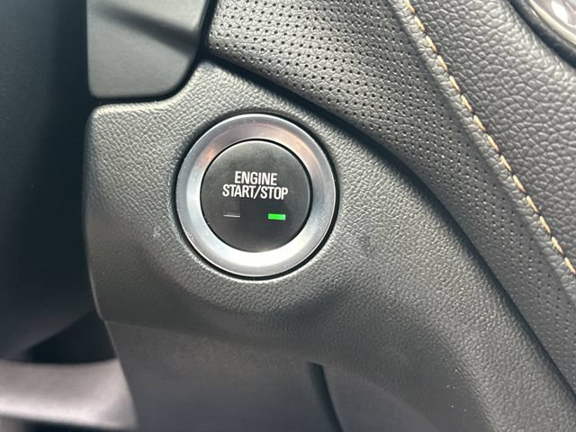 Used 2020 Chevrolet Equinox Premier AWD/4WD image 25