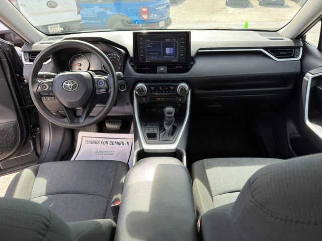 Used 2022 Toyota RAV4 XLE image 15