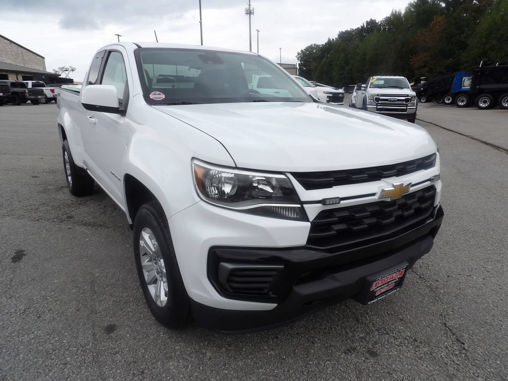 Used 2022 Chevrolet Colorado LT AWD/4WD image 11