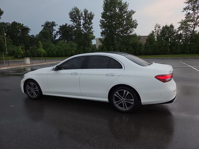Used 2023 Mercedes-Benz E 350 4MATIC Sedan image 6