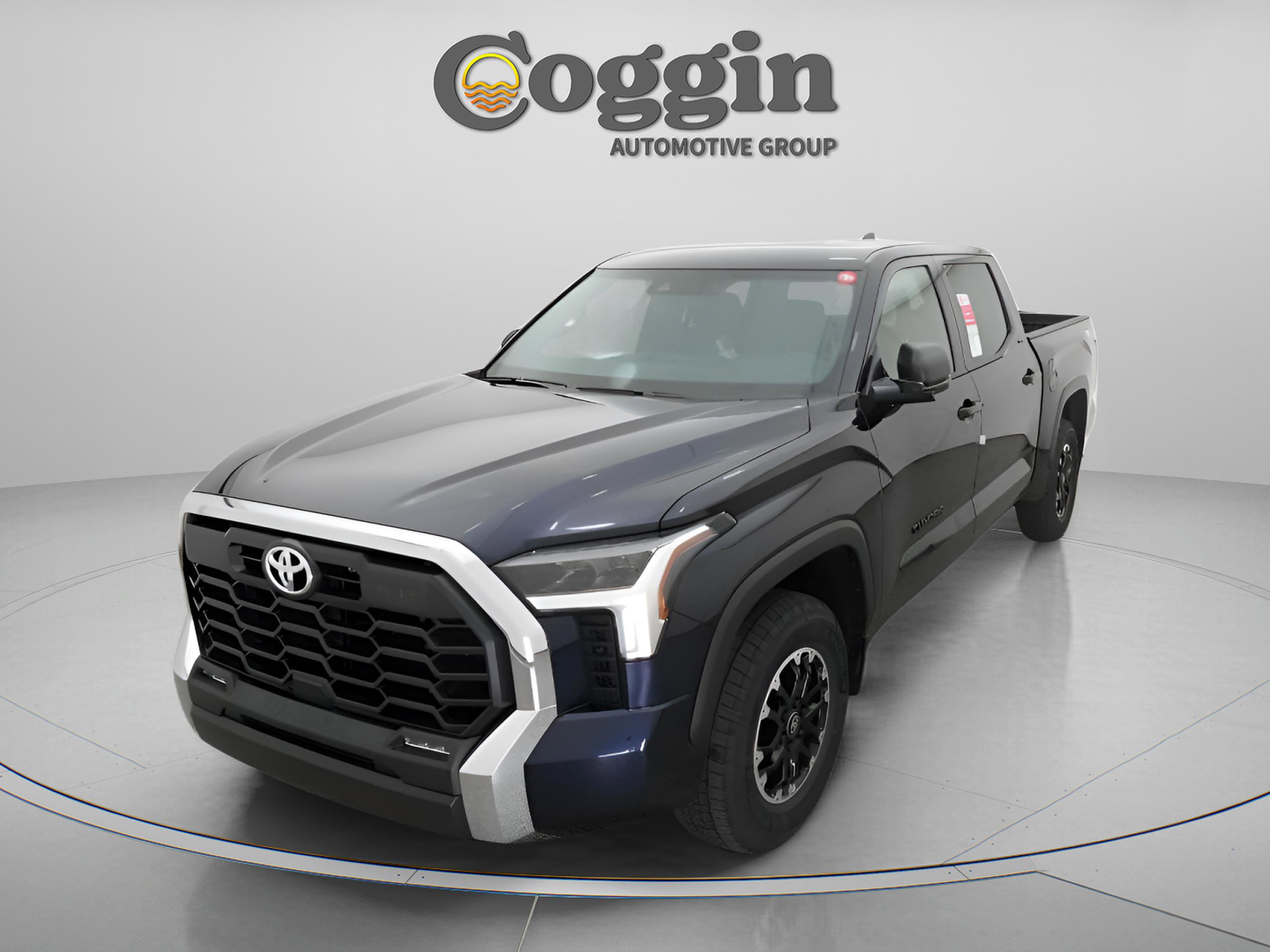 New 2026 Toyota Tundra SR5 AWD/4WD image 32