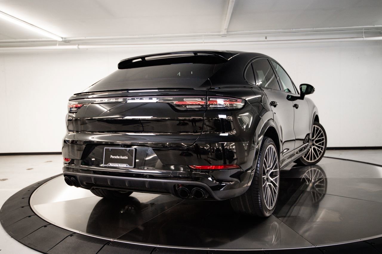 Certified 2023 Porsche Cayenne Coupe AWD/4WD image 7