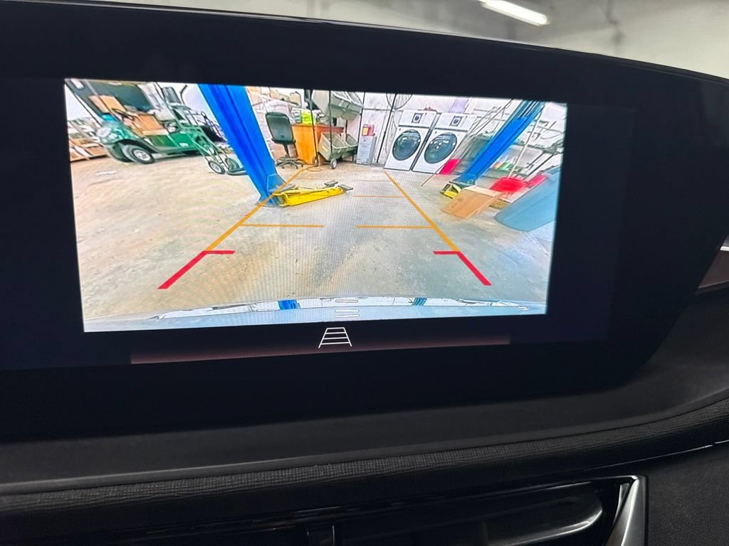 Used 2024 Buick Envista Avenir FWD image 29
