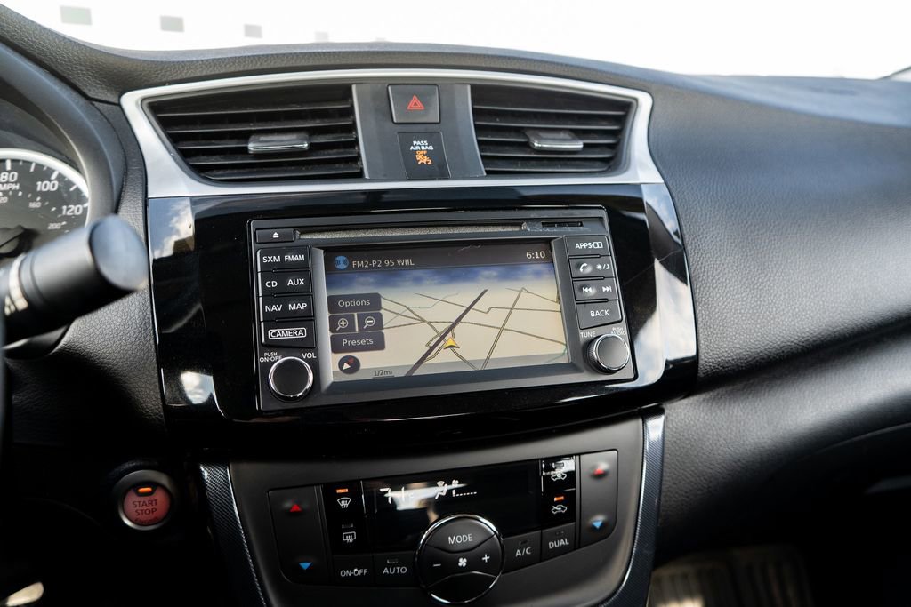 Used 2018 Nissan Sentra SR w/ Technology Package image 30