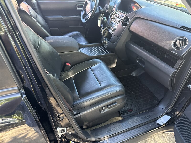 Used 2015 Honda Pilot Touring image 18