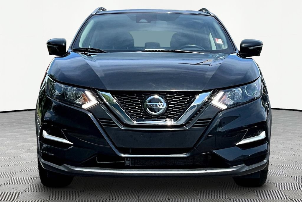 Used 2021 Nissan Rogue Sport SV AWD/4WD image 2