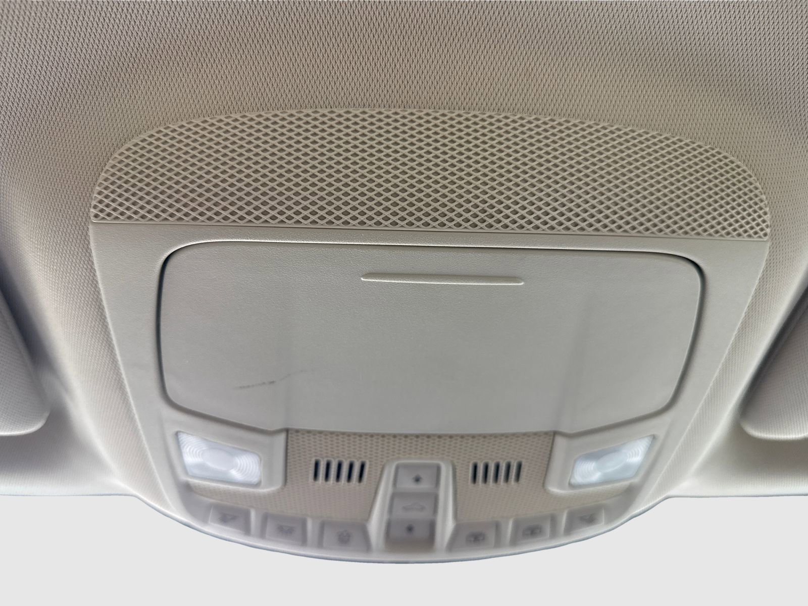 Used 2017 Ford Edge Titanium w/ Equipment Group 301A FWD image 34