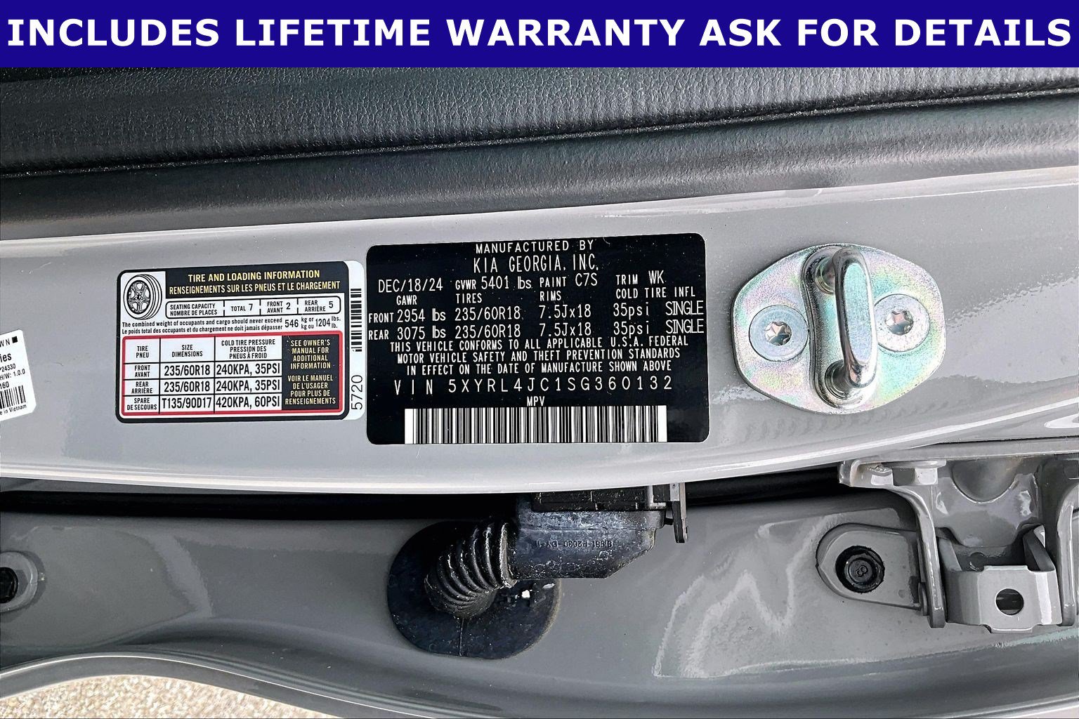 Used 2025 Kia Sorento S FWD image 28