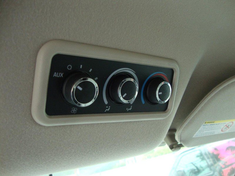 Used 2017 Chevrolet Express 2500 LS image 15