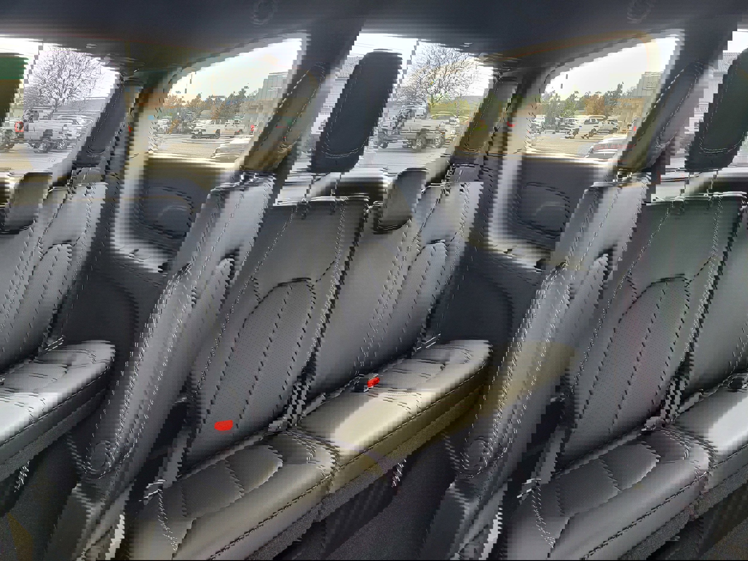 New 2026 Chrysler Voyager LX image 17