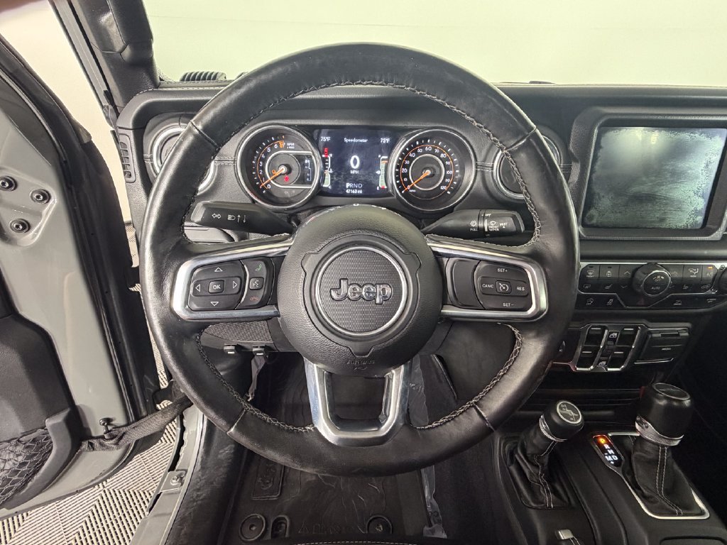 Used 2020 Jeep Gladiator Overland w/ Popular Equipment Package AWD/4WD image 12