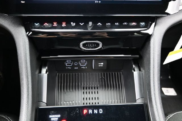 New 2026 Jeep Grand Cherokee Altitude AWD/4WD image 42